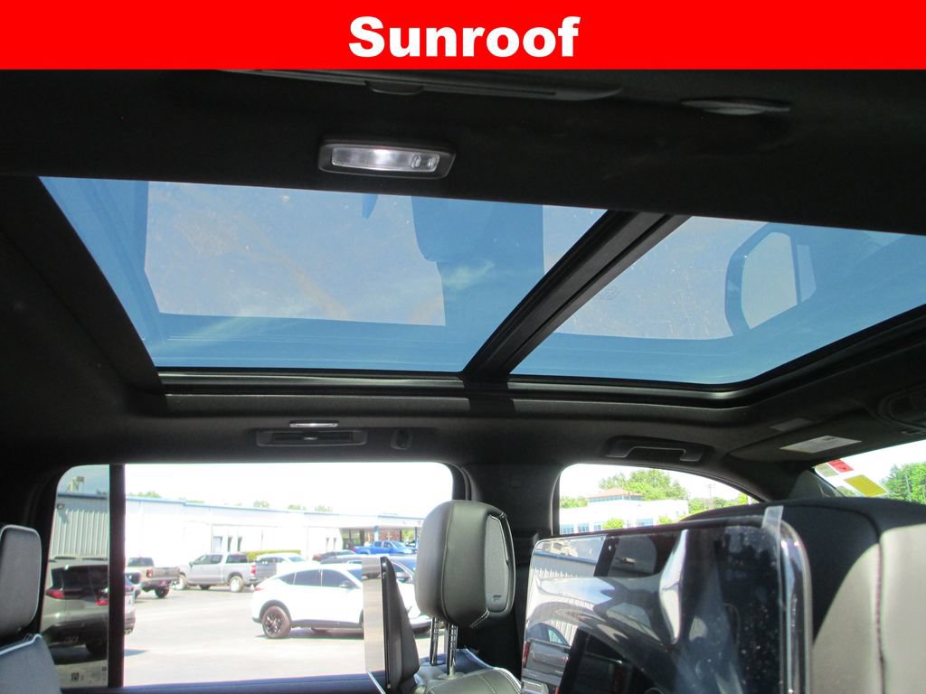 Certified 2025 GMC Yukon XL AT4 Ultimate AWD/4WD image 18