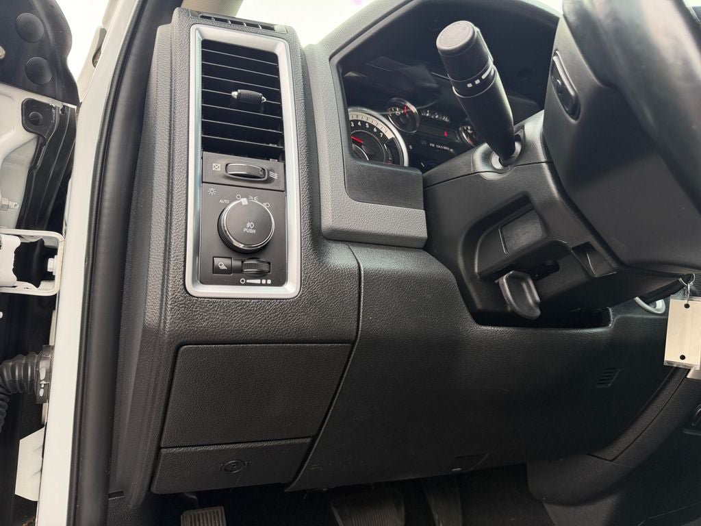 Used 2017 RAM 1500 Outdoorsman AWD/4WD image 18