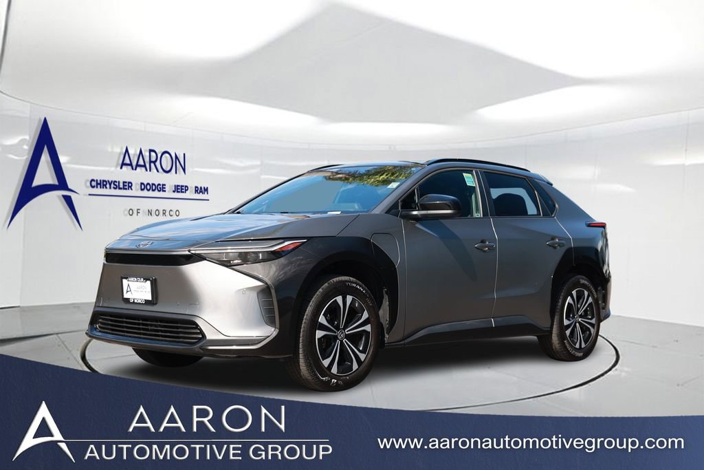 Used 2023 Toyota bZ4X XLE w/ Weather Package FWD image 1