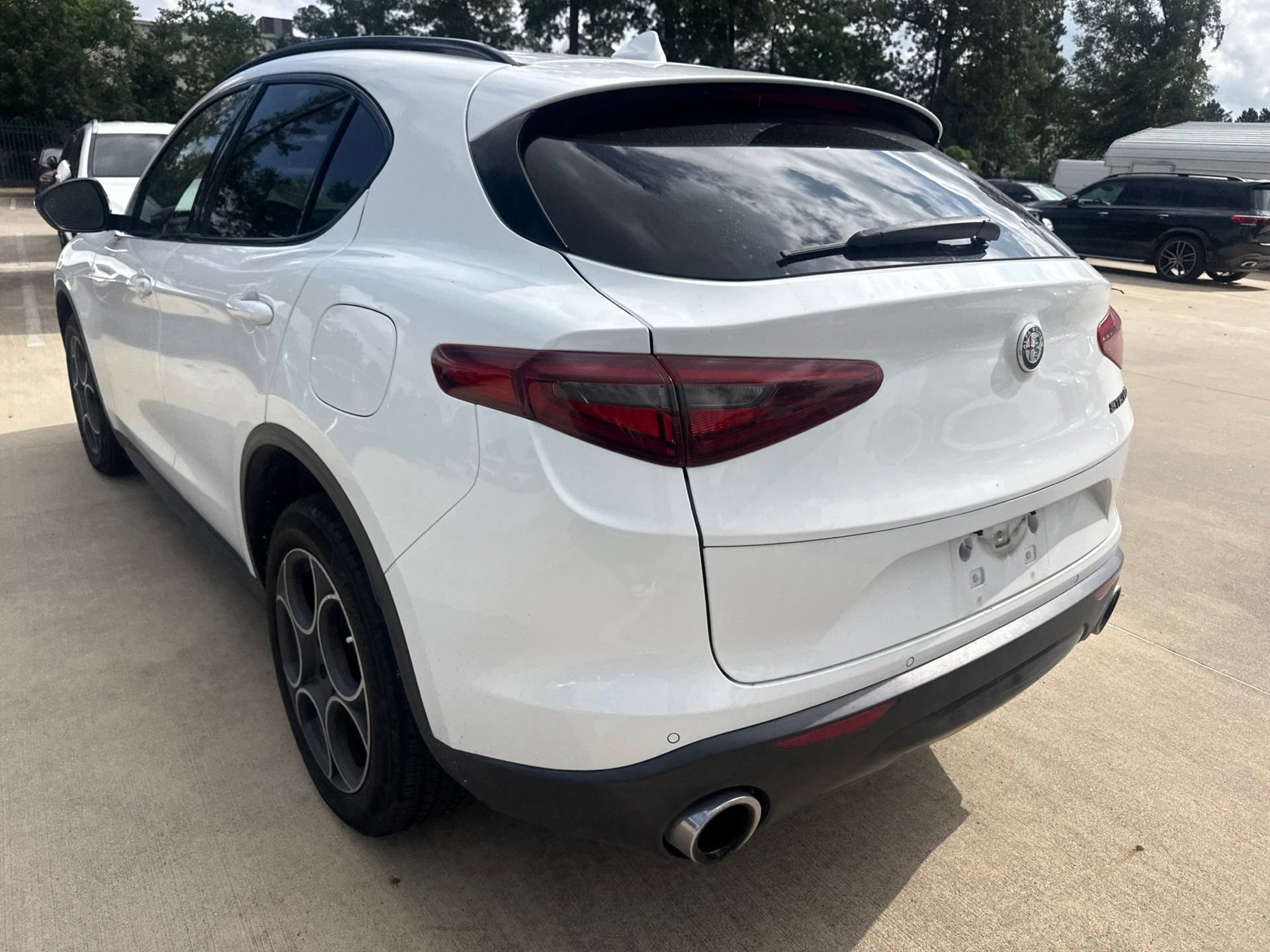 Used 2021 Alfa Romeo Stelvio Sprint w/ Nero Edizione RWD image 6
