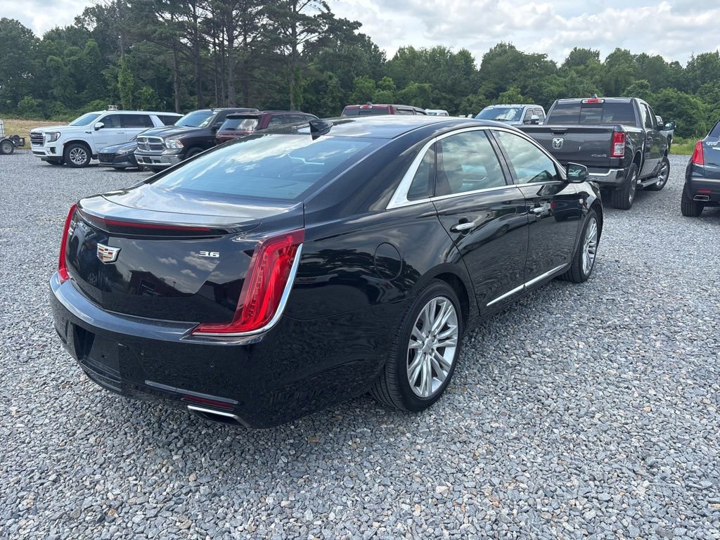 Used 2018 Cadillac XTS Luxury AWD/4WD image 7