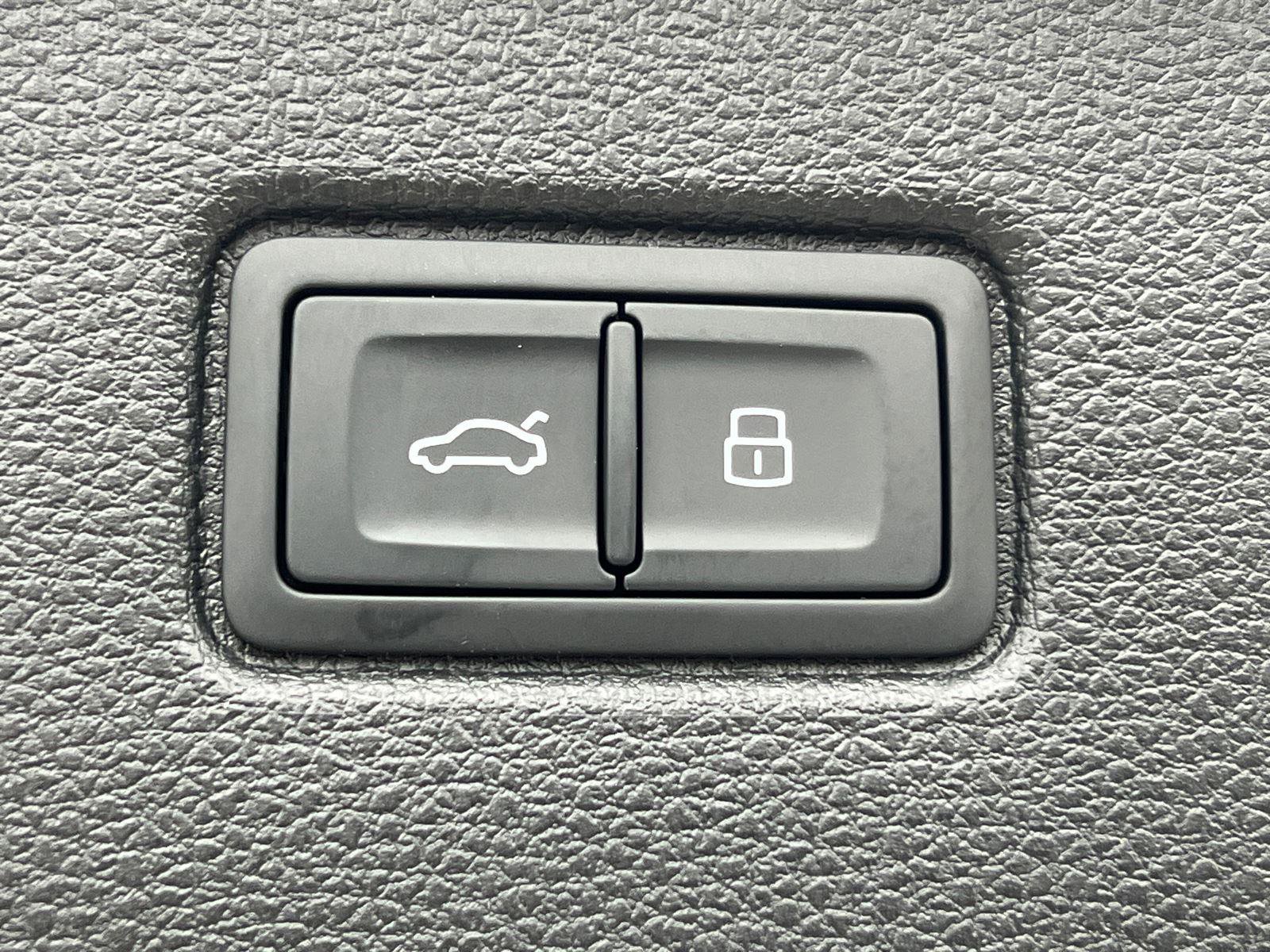 New 2025 Audi Q7 3.0T Premium Plus image 13