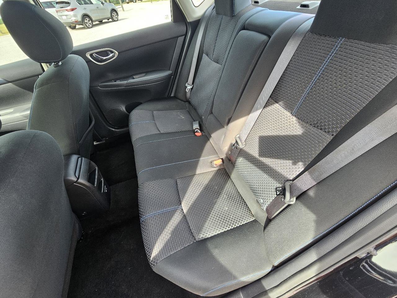 Used 2019 Nissan Sentra SR FWD image 22
