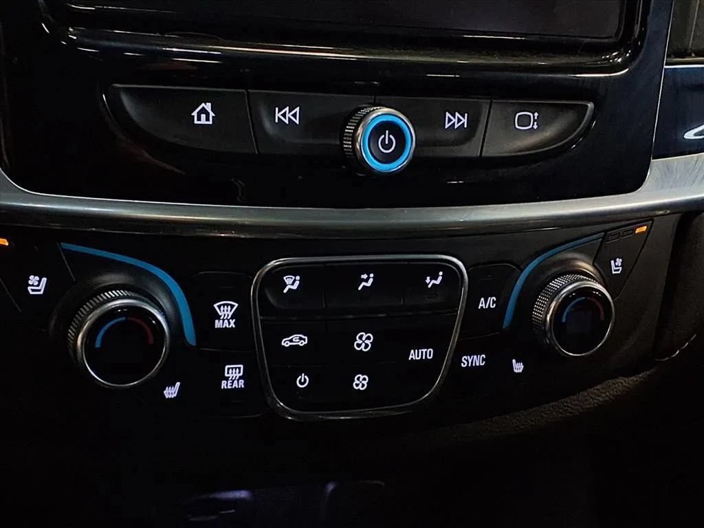 Used 2021 Chevrolet Traverse High Country AWD/4WD image 25