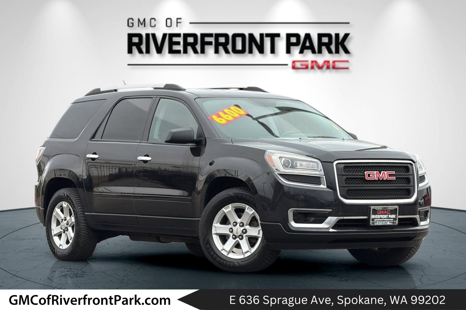 Used 2014 GMC Acadia SLE image 1