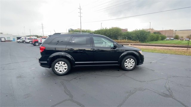 Used 2019 Dodge Journey SE w/ Connectivity Group image 9