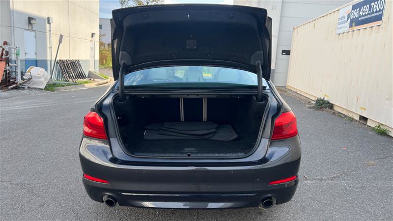 Used 2018 BMW 530e RWD image 49