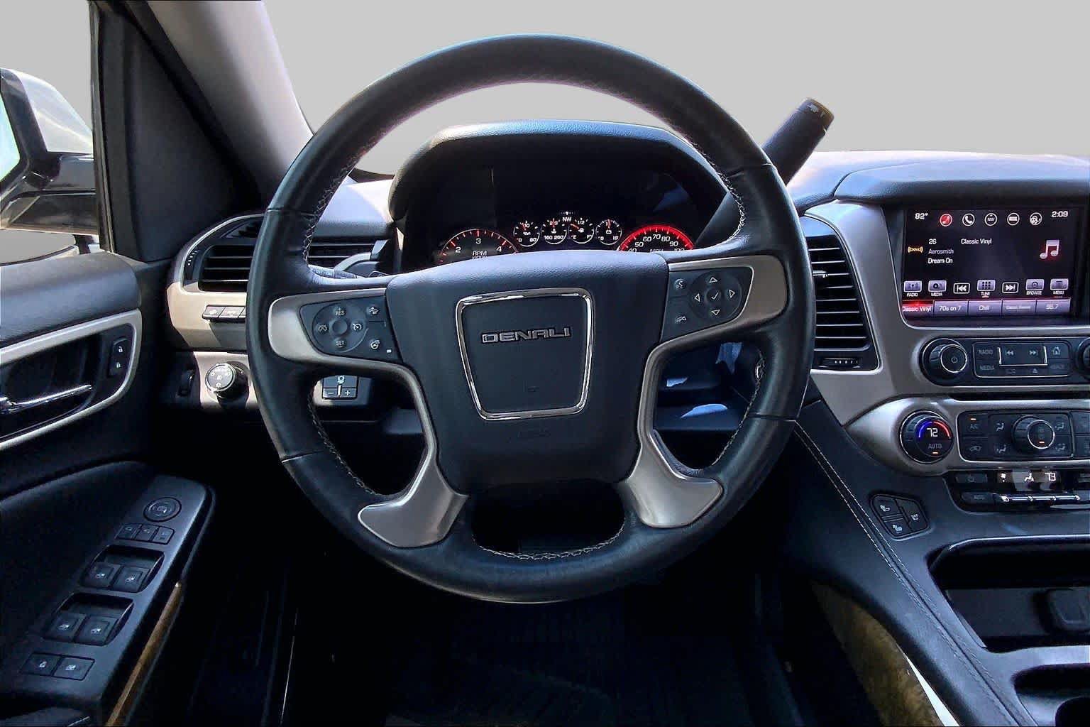 Used 2016 GMC Yukon Denali w/ Open Road Package AWD/4WD image 6