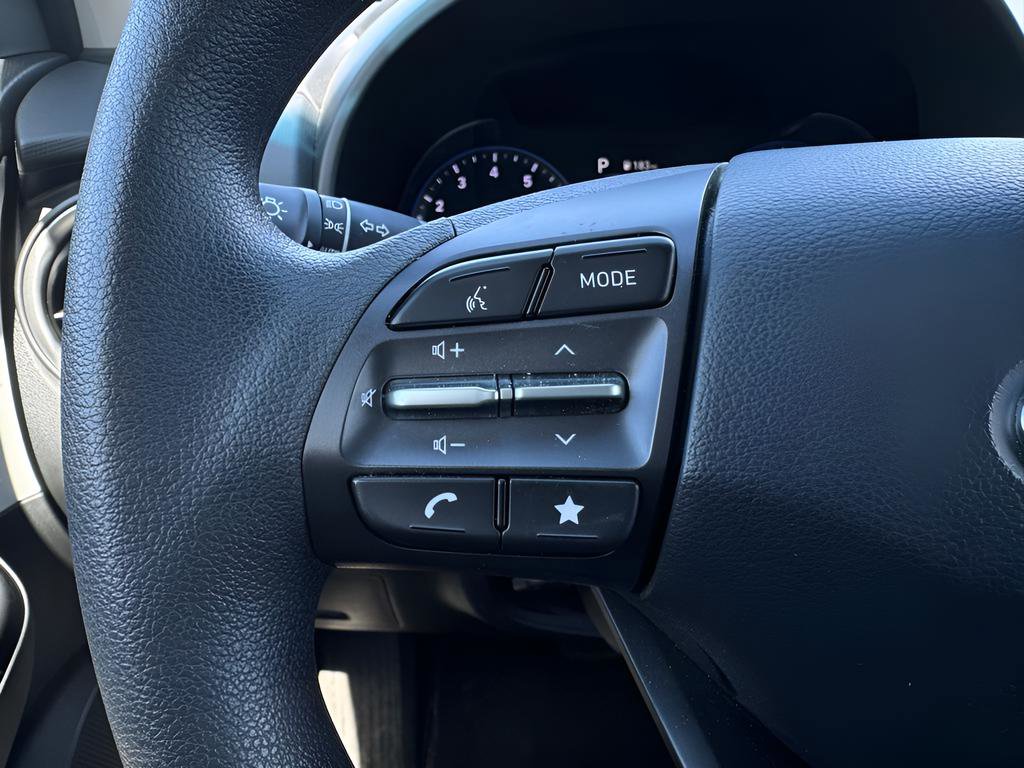 Used 2023 Hyundai Kona SEL image 24