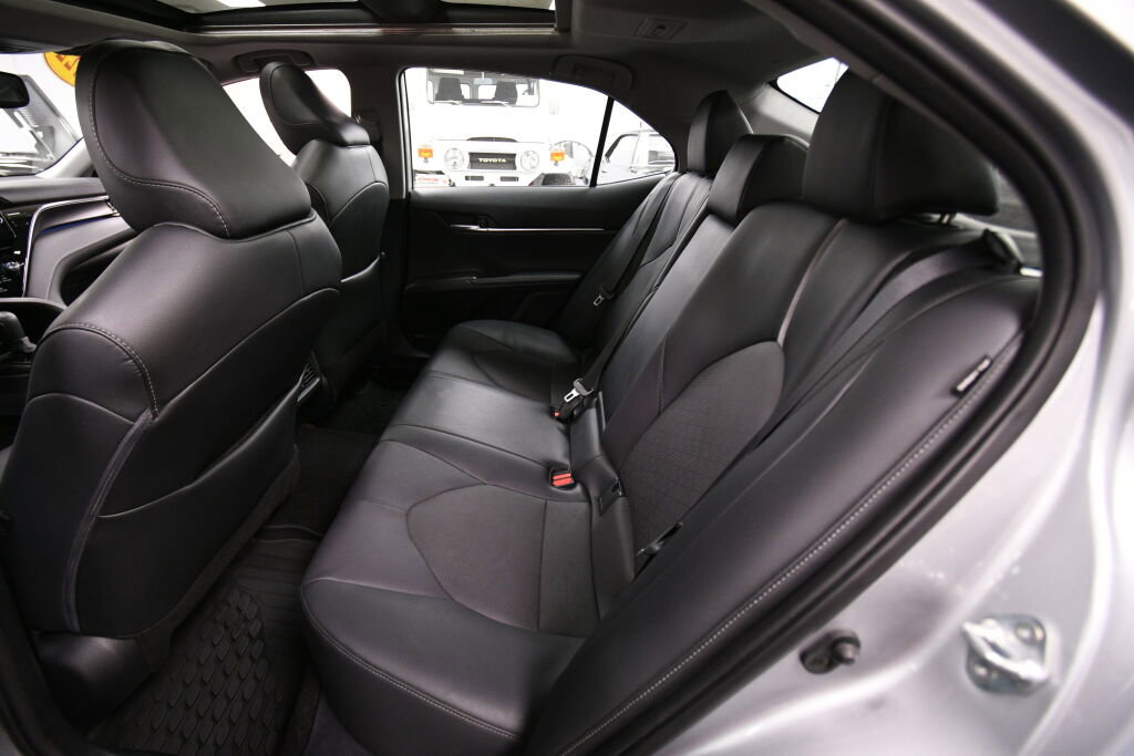 Certified 2022 Toyota Camry XSE image 25