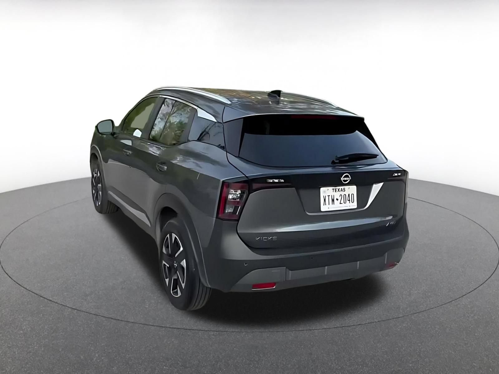 Used 2026 Nissan Kicks SV w/ Cold Weather Package AWD/4WD image 11