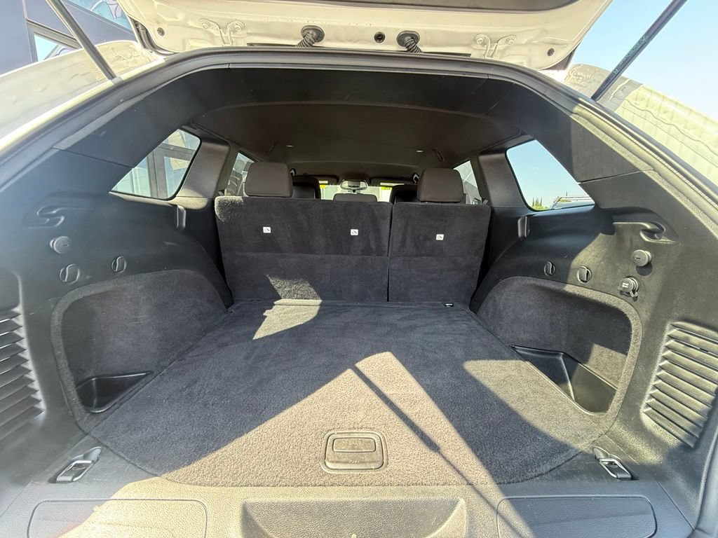 Used 2020 Jeep Grand Cherokee Laredo RWD image 10