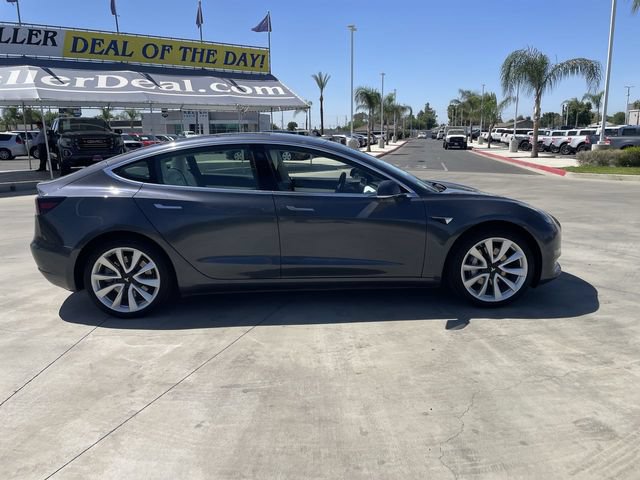 Used 2019 Tesla Model 3 Mid Range RWD image 9