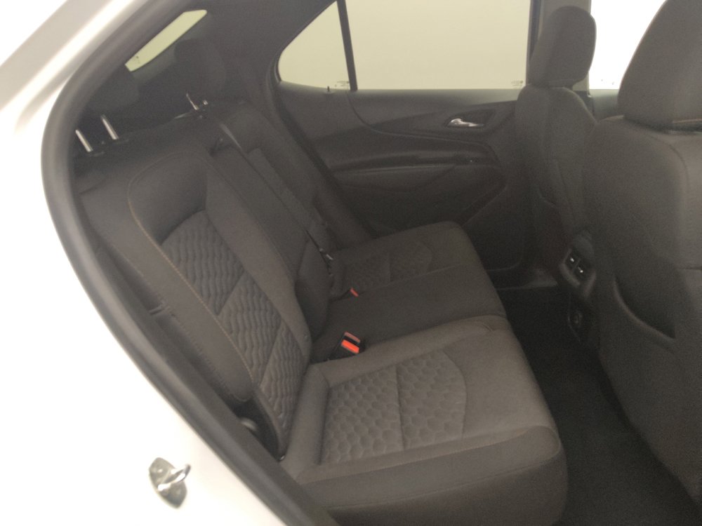 Used 2020 Chevrolet Equinox LT FWD image 19