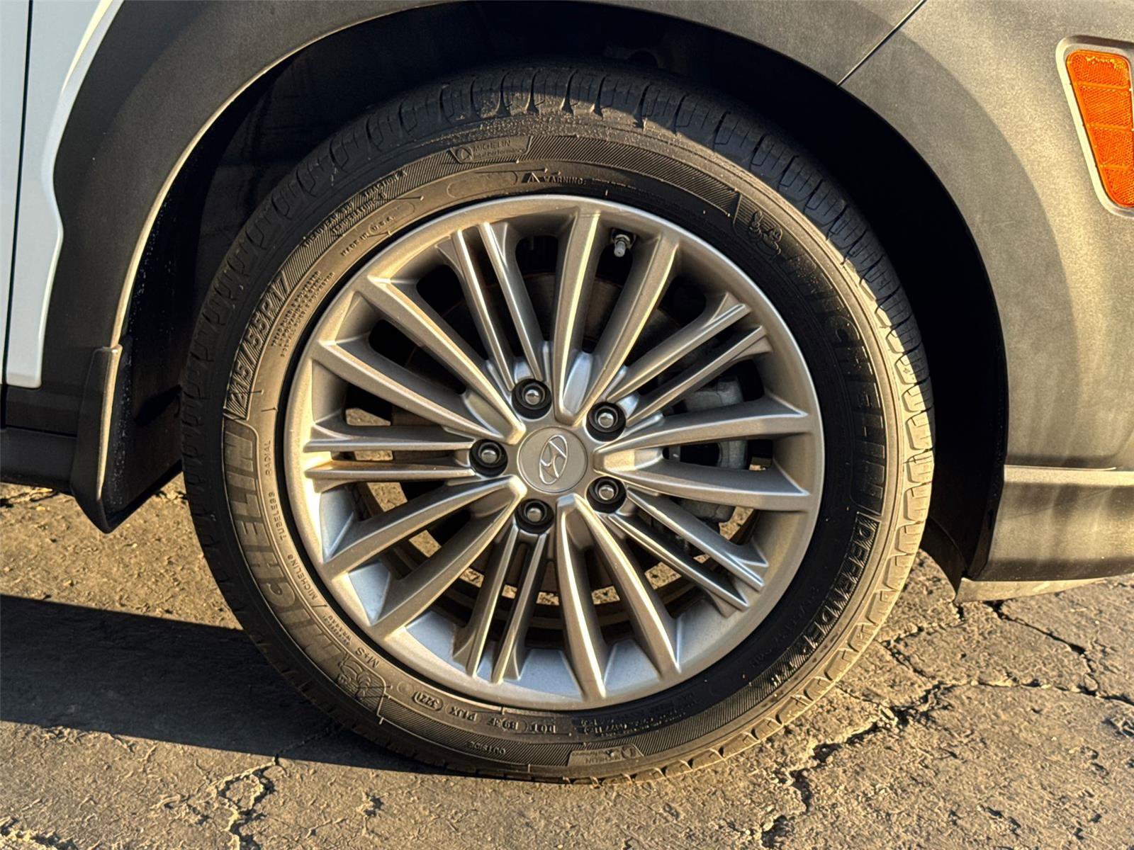 Used 2019 Hyundai Kona SEL w/ SEL Tech Package 02 image 6