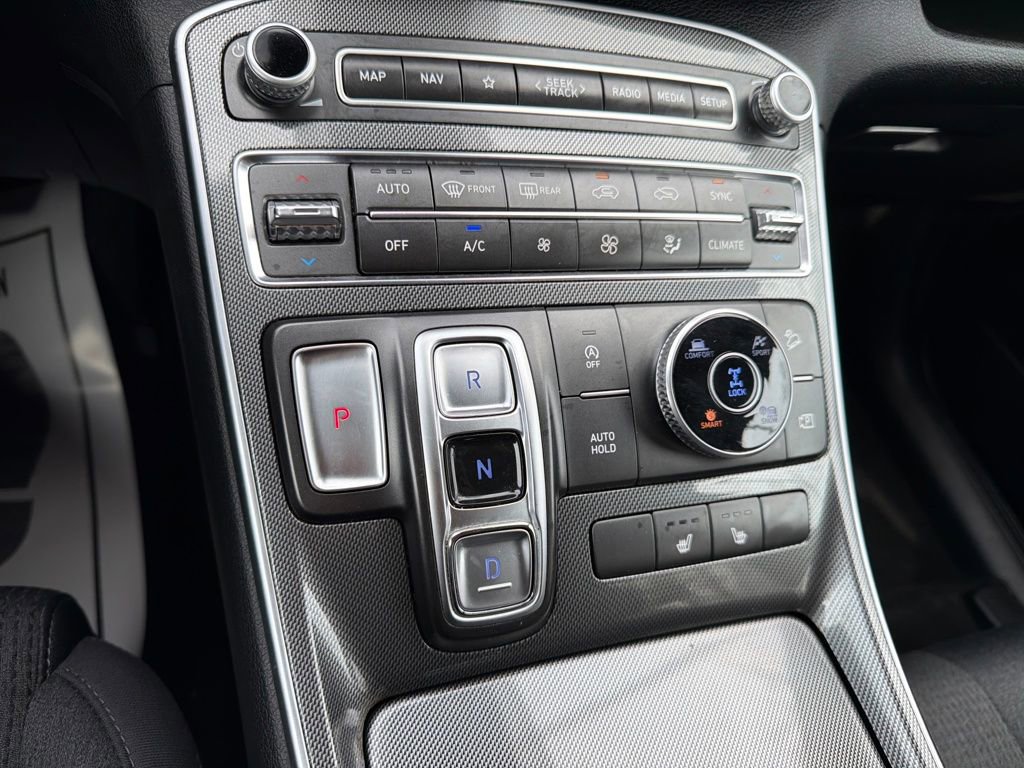 Used 2023 Hyundai Santa Fe SEL image 25