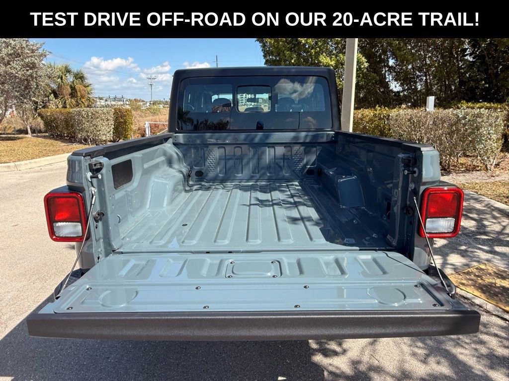 New 2026 Jeep Gladiator Sport image 34