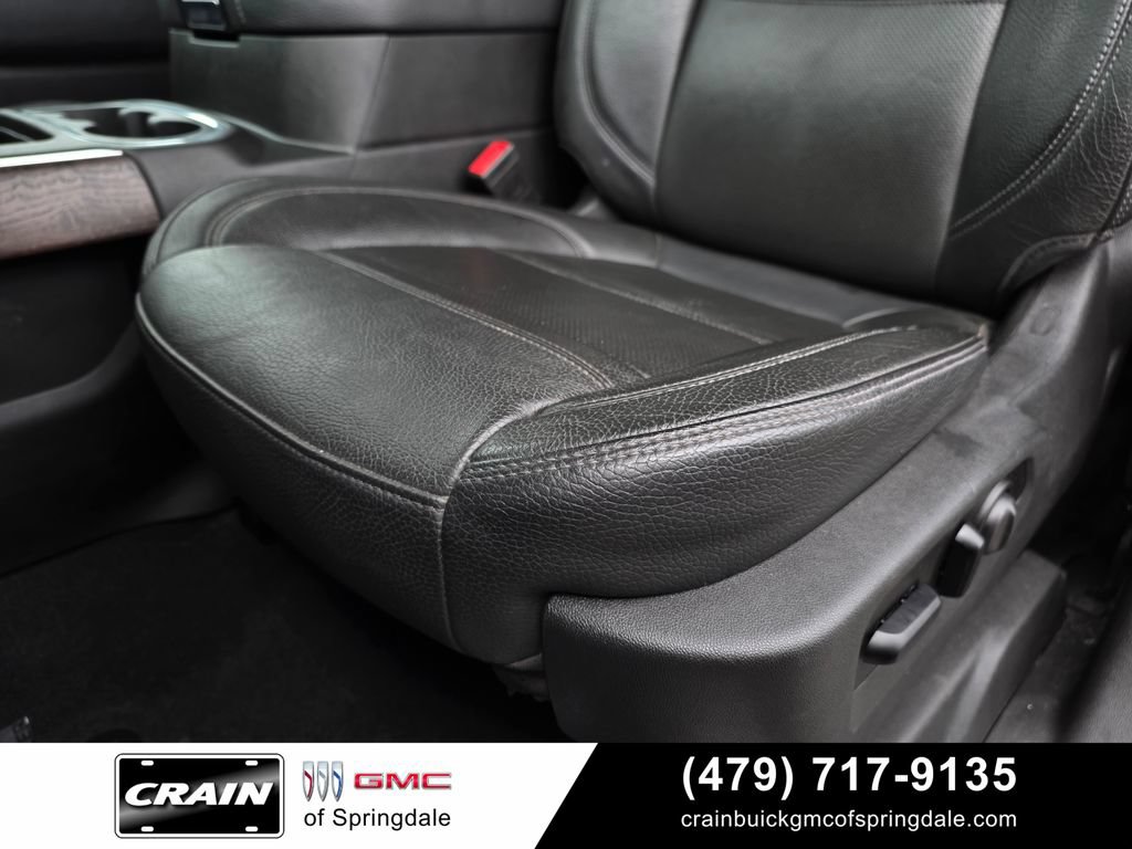 Used 2021 GMC Sierra 2500 Denali w/ Denali Black Diamond Edition AWD/4WD image 21
