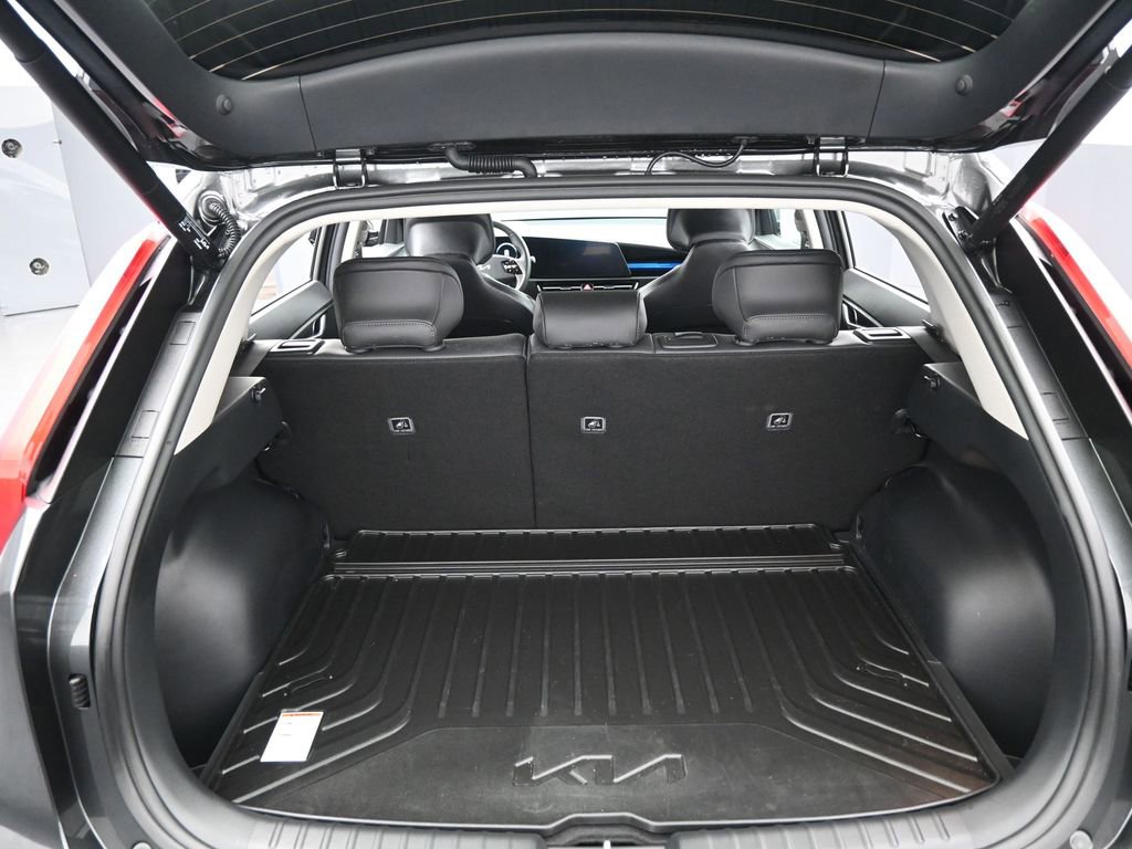 Used 2024 Kia Niro Wind w/ Wind Preserve Package image 28