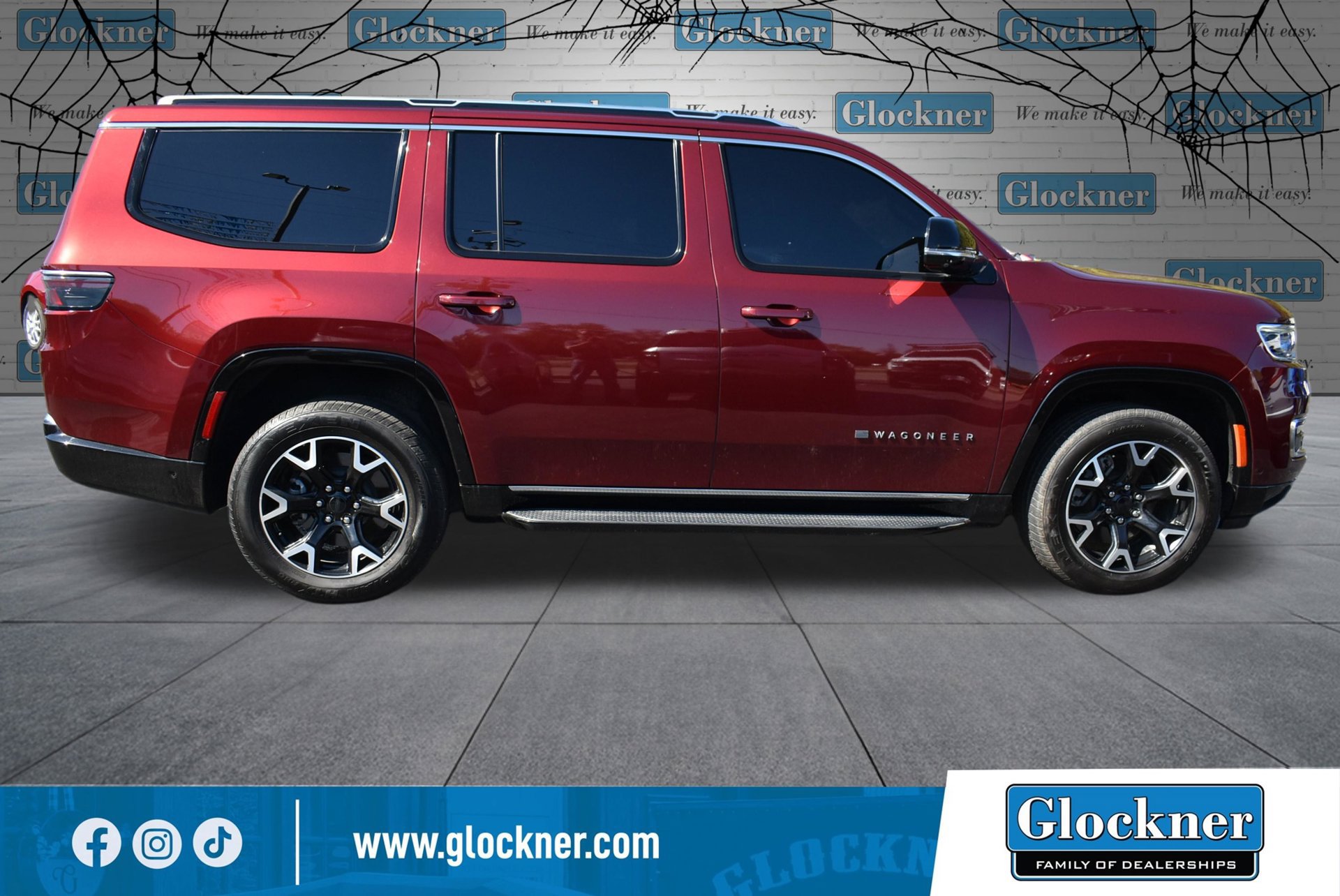 Used 2025 Jeep Wagoneer Series III AWD/4WD image 4