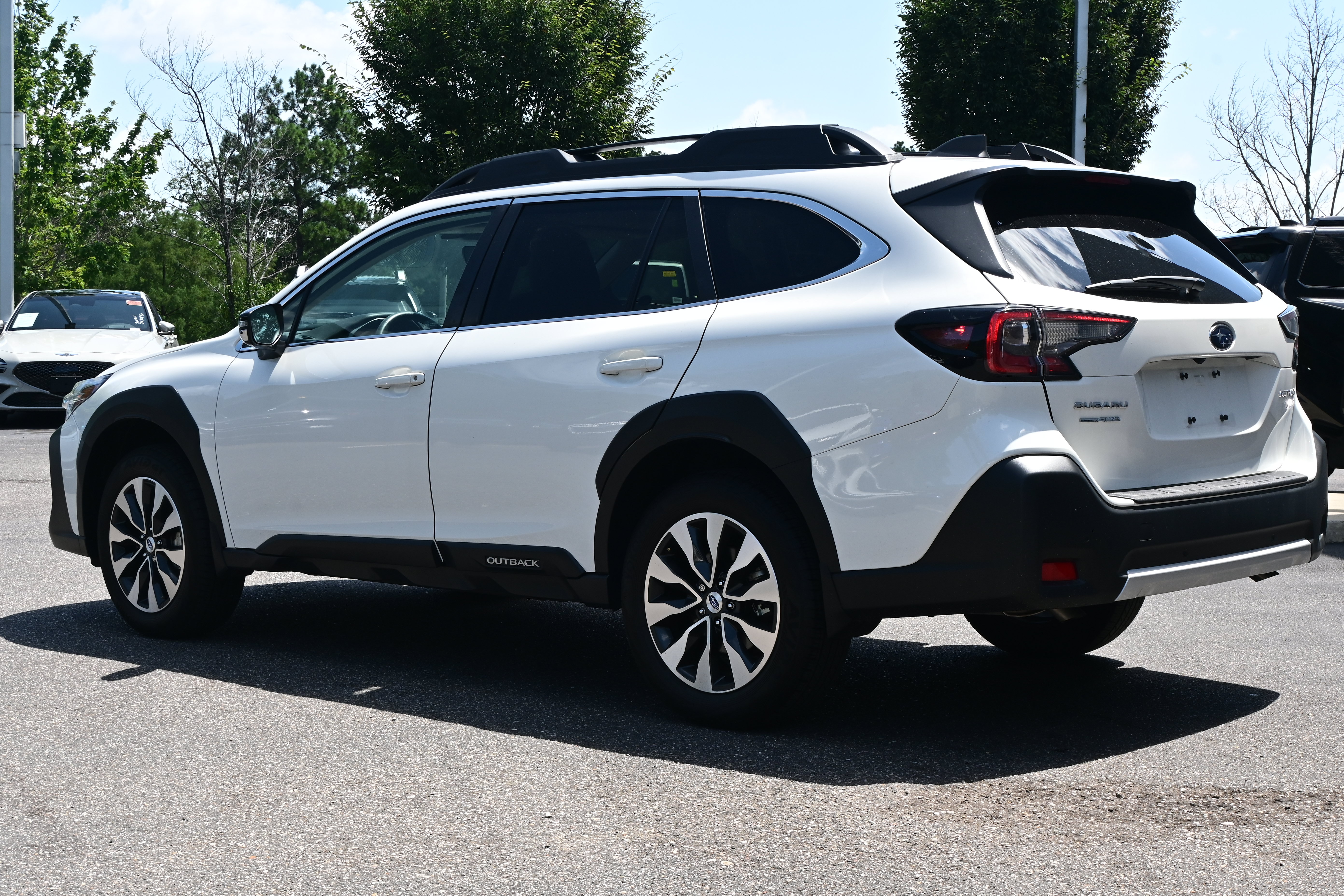 Used 2024 Subaru Outback Limited XT w/ Popular Package #2 AWD/4WD image 7