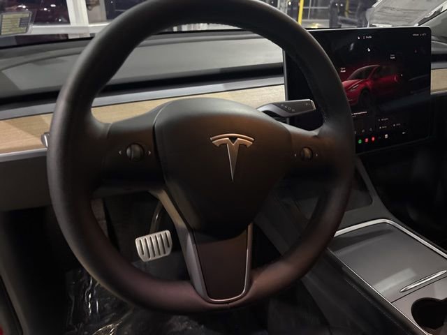Used 2022 Tesla Model Y Performance image 15