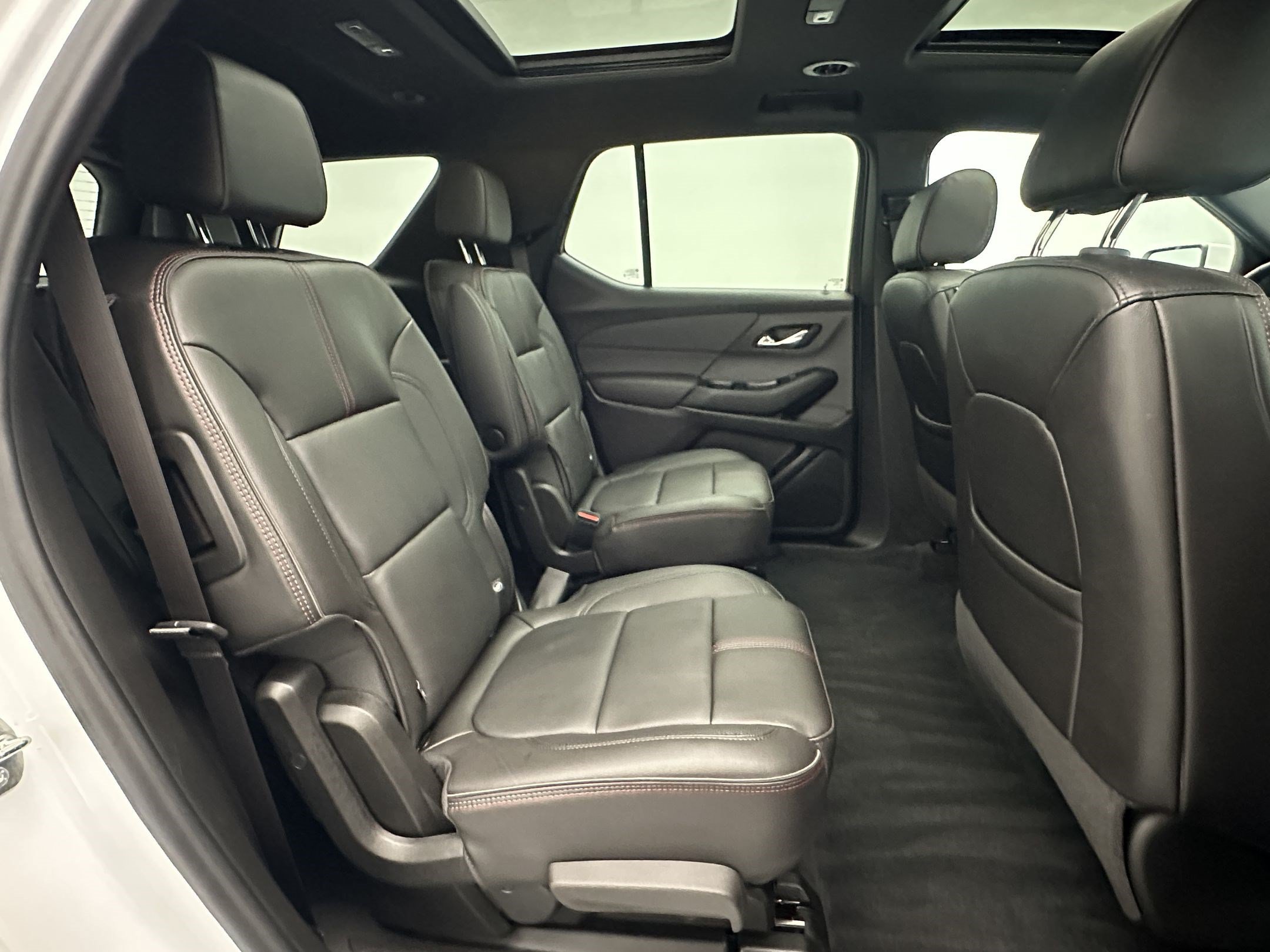 Certified 2023 Chevrolet Traverse RS AWD/4WD image 32