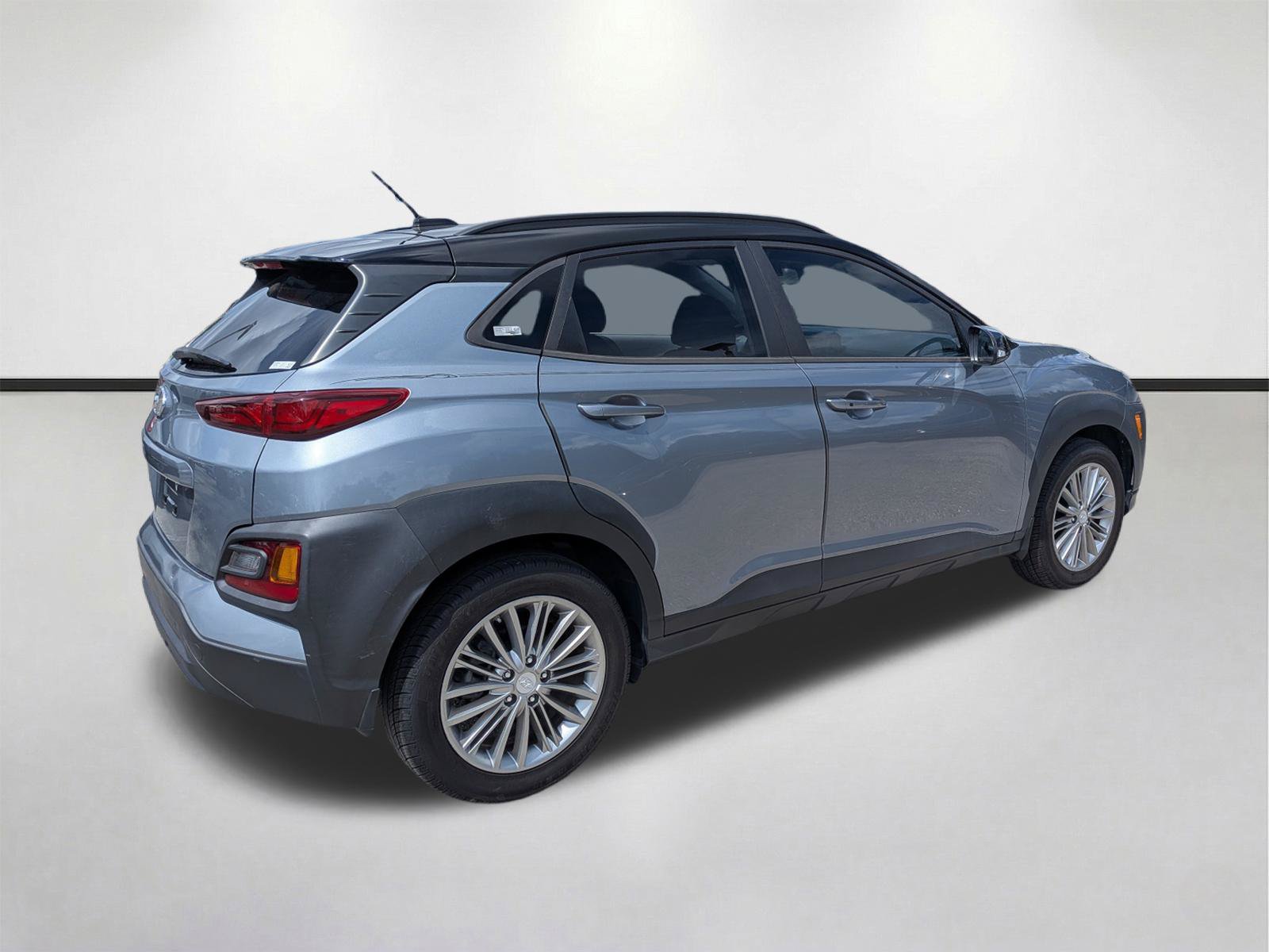 Used 2019 Hyundai Kona SEL FWD image 4