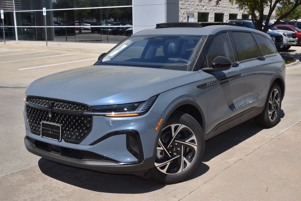 New 2026 Lincoln Nautilus Premier w/ Equipment Group 102A AWD/4WD image 19