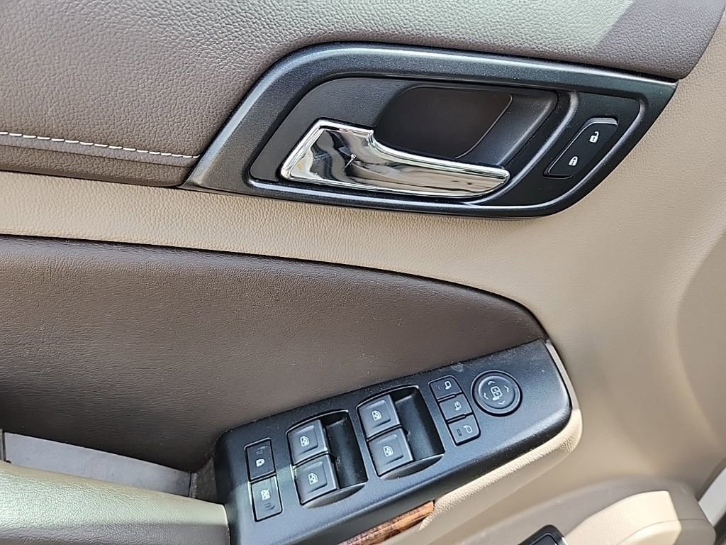 Certified 2020 Chevrolet Suburban Premier AWD/4WD image 28