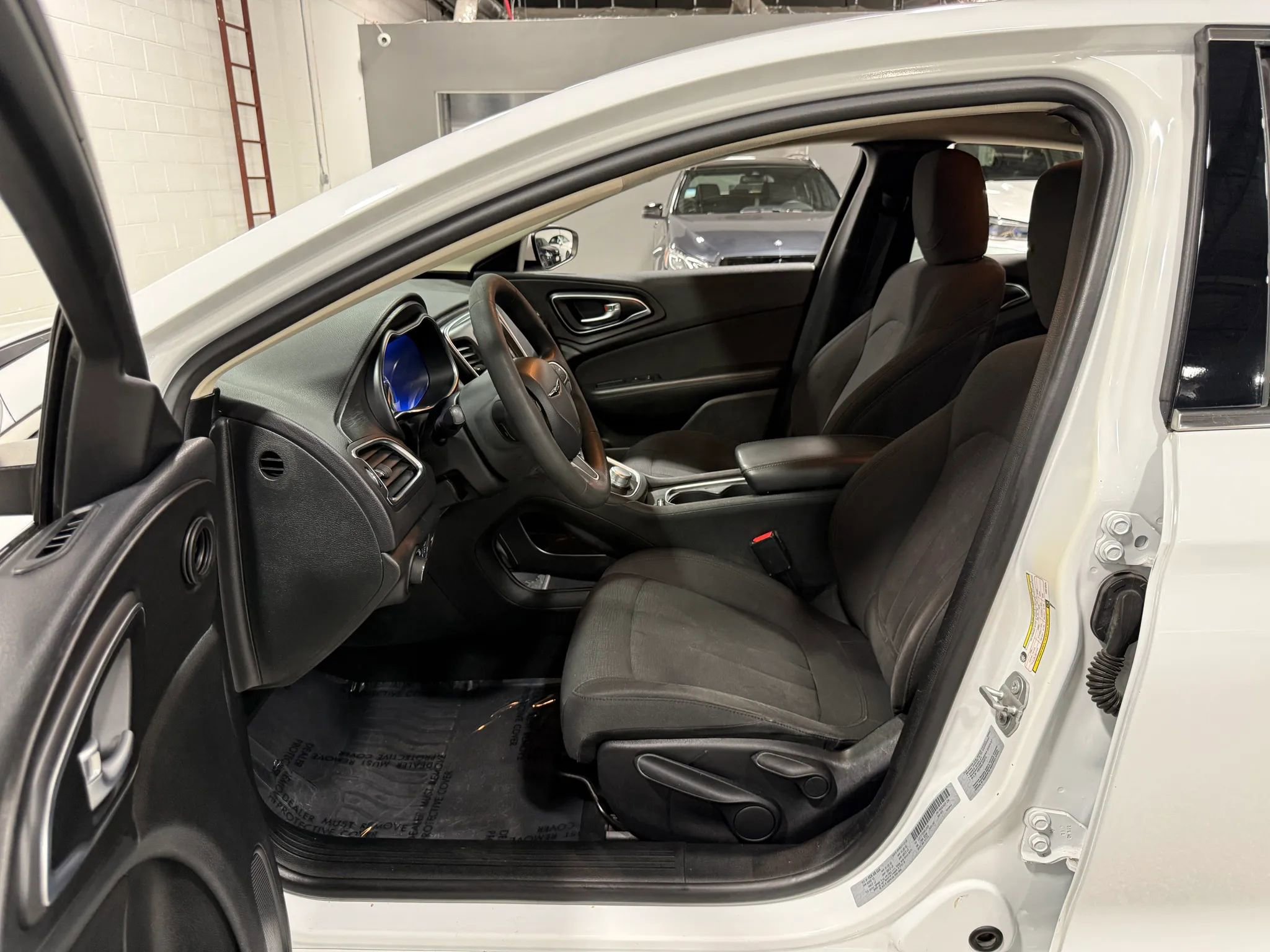 Used 2017 Chrysler 200 LX FWD image 14