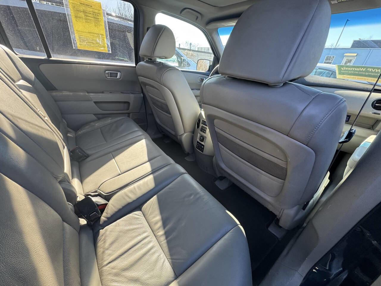 Used 2011 Honda Pilot EX-L image 28