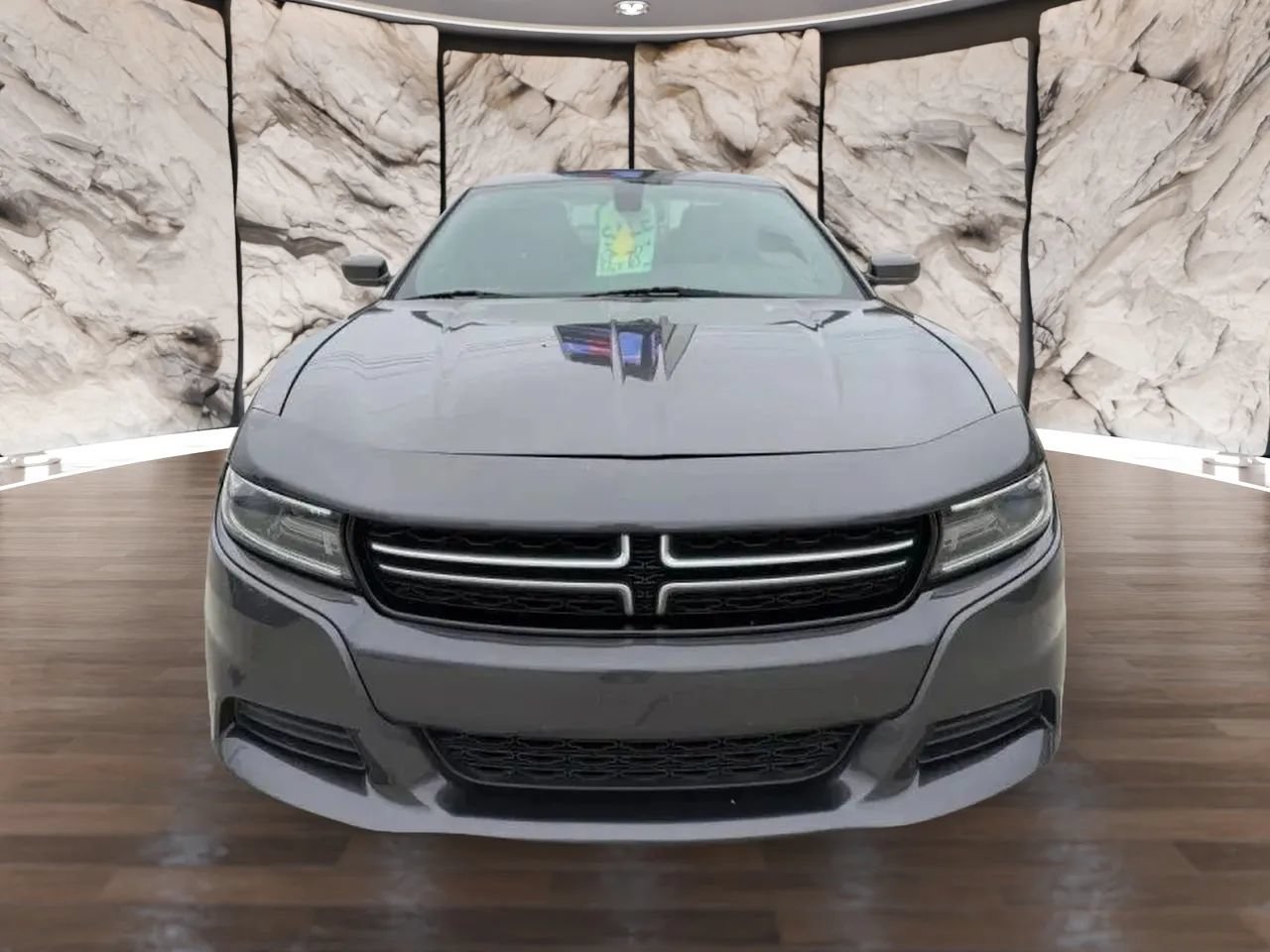 Used 2015 Dodge Charger SE w/ Popular Equipment Group RWD image 2