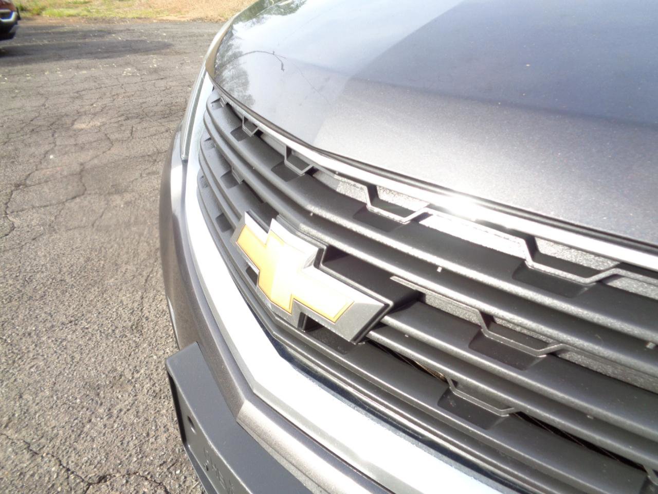 Used 2015 Chevrolet Traverse LS FWD image 9