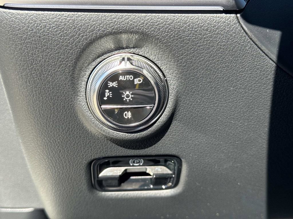 New 2026 Mercedes-Benz CLE 300 CLE 300 image 24