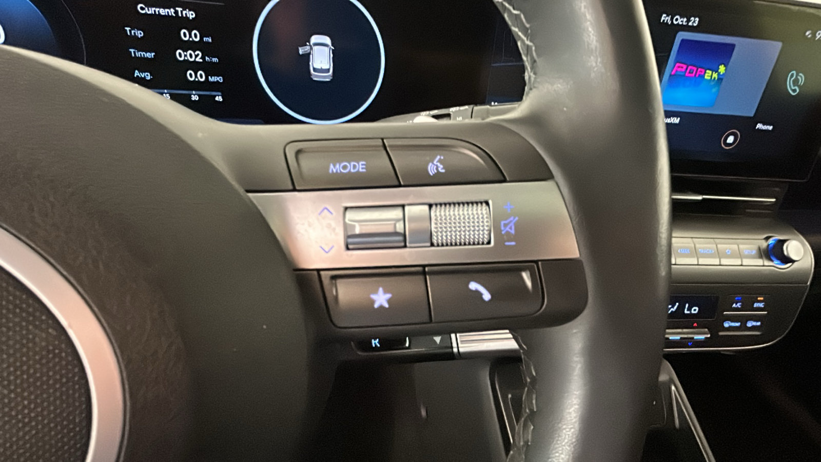 Used 2025 Hyundai Kona Limited AWD/4WD image 21