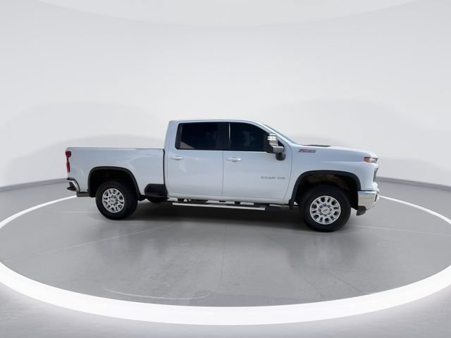 Used 2025 Chevrolet Silverado 2500 LT AWD/4WD image 9