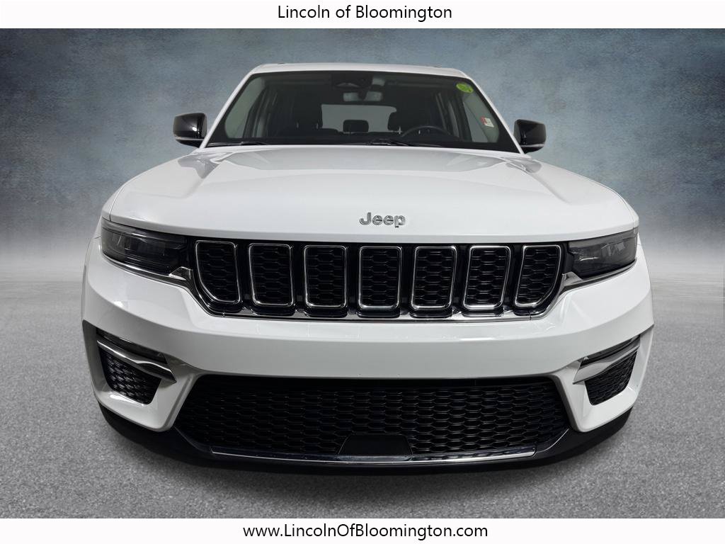 Used 2023 Jeep Grand Cherokee Limited AWD/4WD image 9