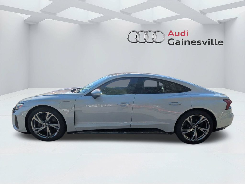 Used 2024 Audi e-tron GT Prestige AWD/4WD image 8
