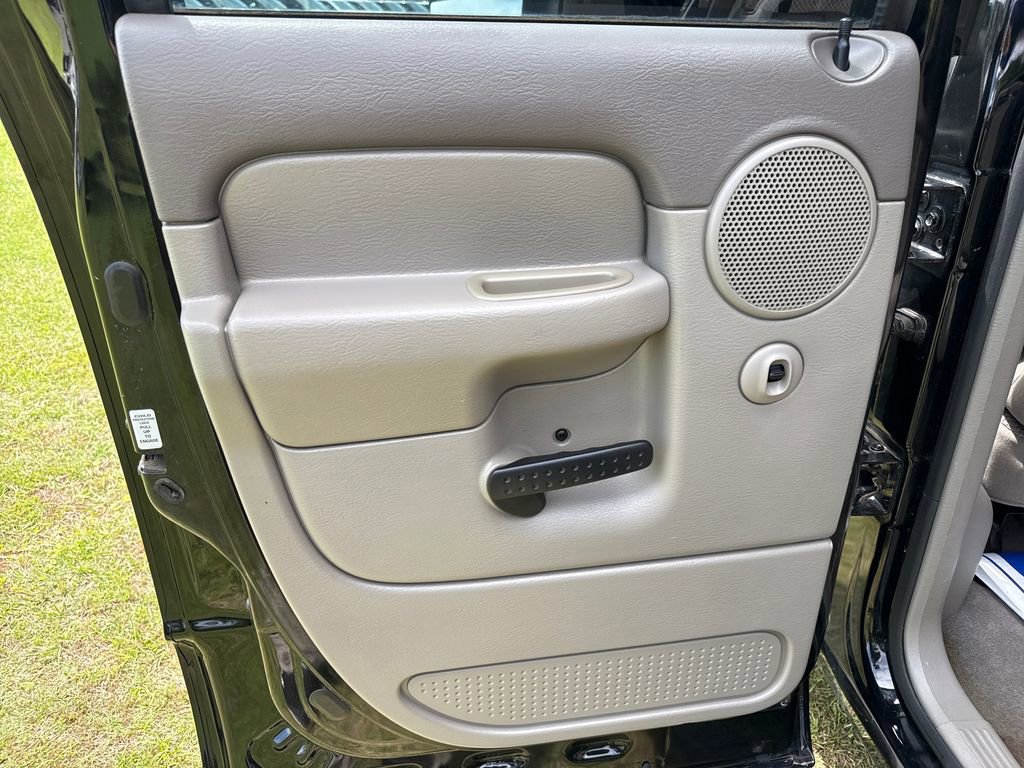 Used 2004 Dodge Ram 2500 Truck SLT w/ Trailer Tow Group image 34