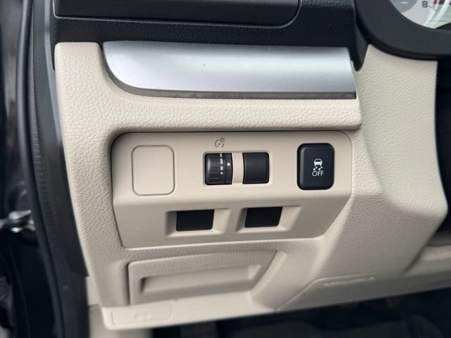 Used 2012 Subaru Impreza 2.0i Premium image 25