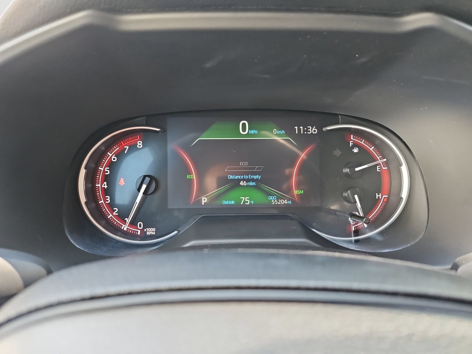Used 2025 Toyota RAV4 XLE FWD image 26