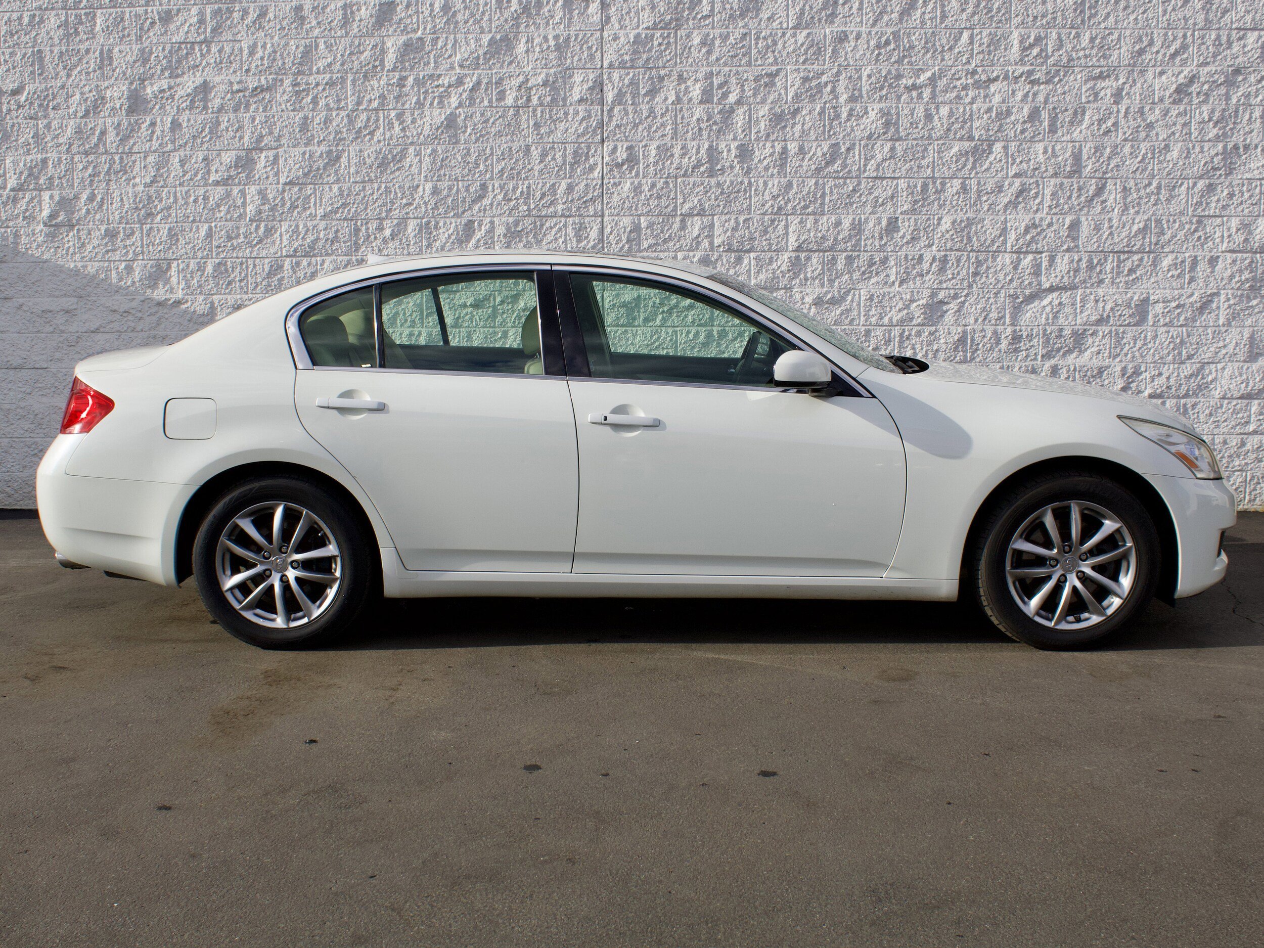 Used 2007 INFINITI G35 x Sedan w/ Premium Pkg AWD/4WD image 5