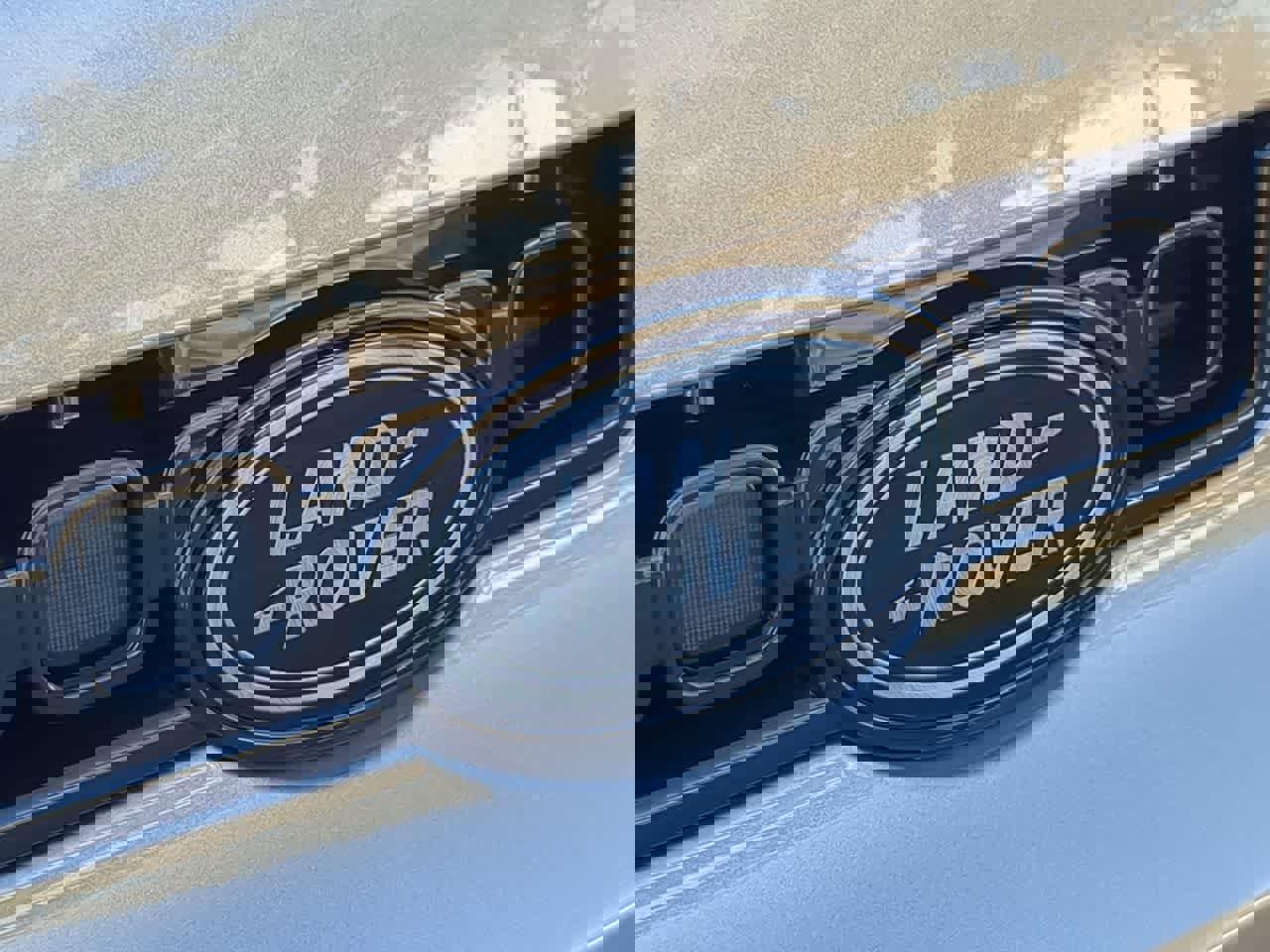 New 2026 Land Rover Defender 110 OCTA image 12