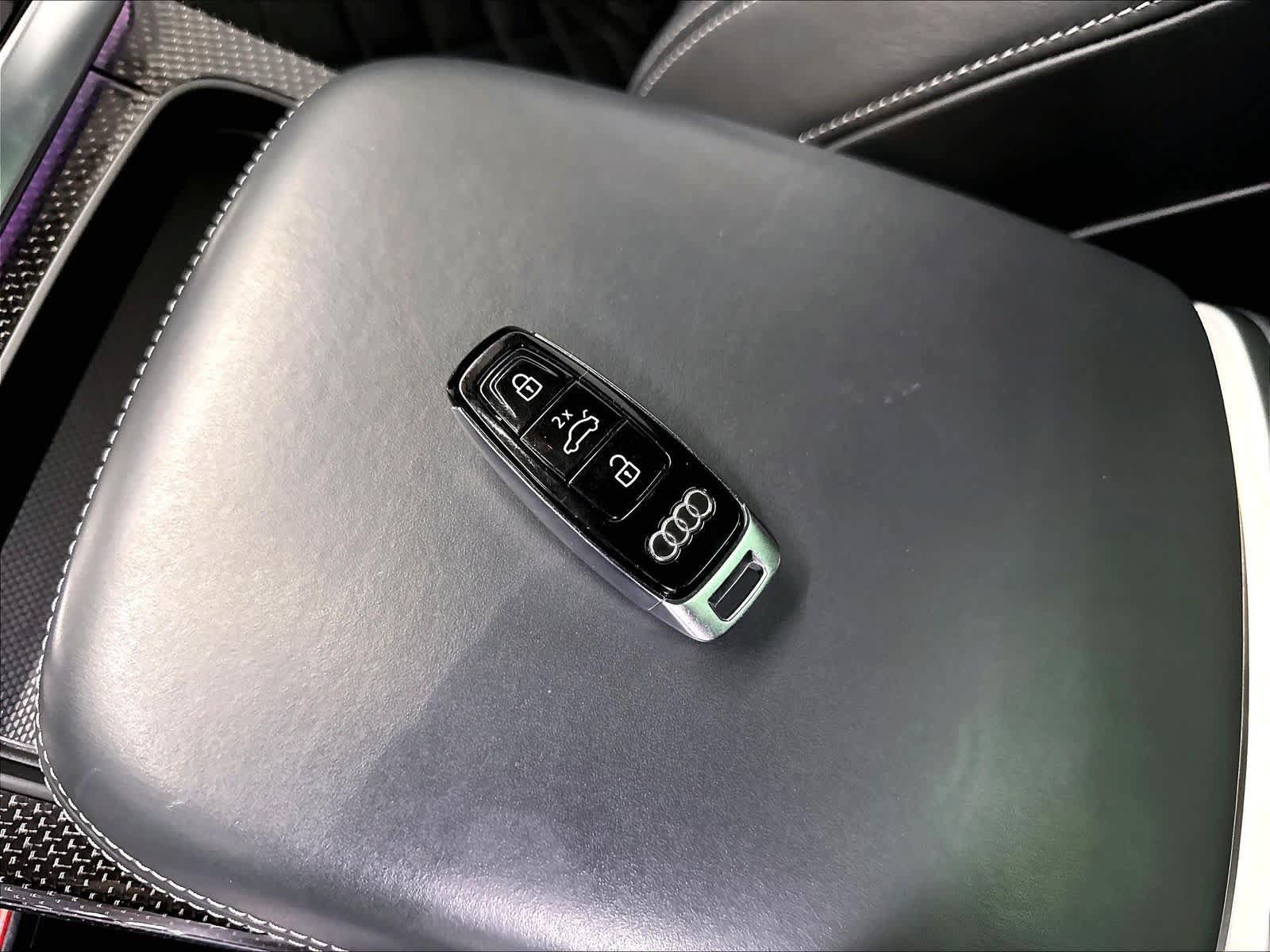 Used 2023 Audi SQ8 Prestige w/ Prestige Package AWD/4WD image 13