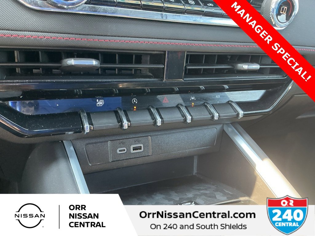 Used 2023 Chevrolet Colorado Z71 w/ Z71 Convenience Package 2 image 23