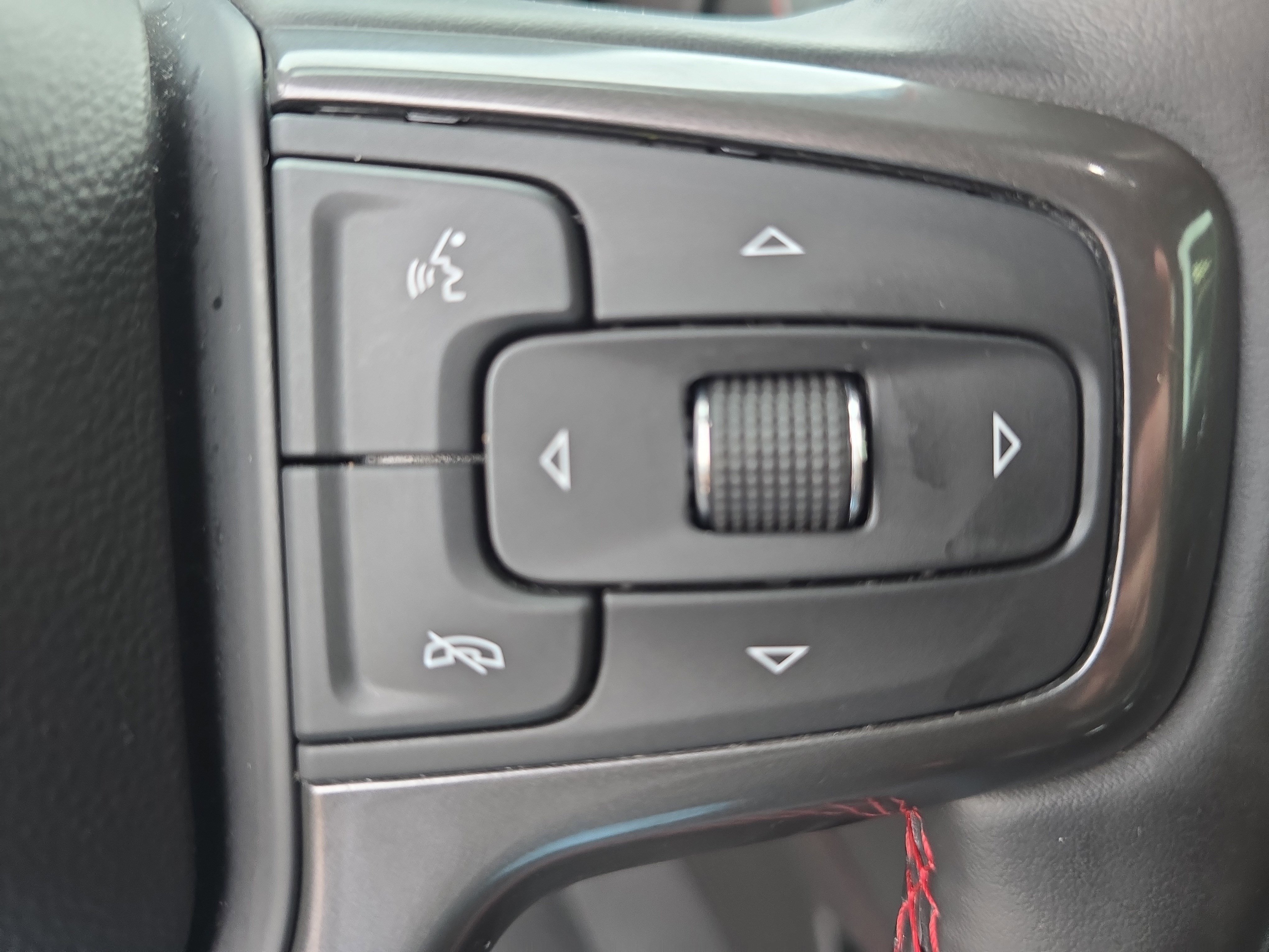 Used 2024 Chevrolet Tahoe RST w/ RST Performance Edition AWD/4WD image 19