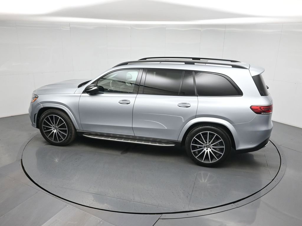 Used 2022 Mercedes-Benz GLS 450 4MATIC image 46