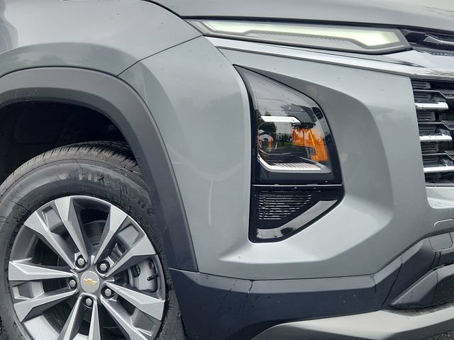 New 2027 Chevrolet Equinox LT w/ LPO, Floor Liner Package FWD image 9