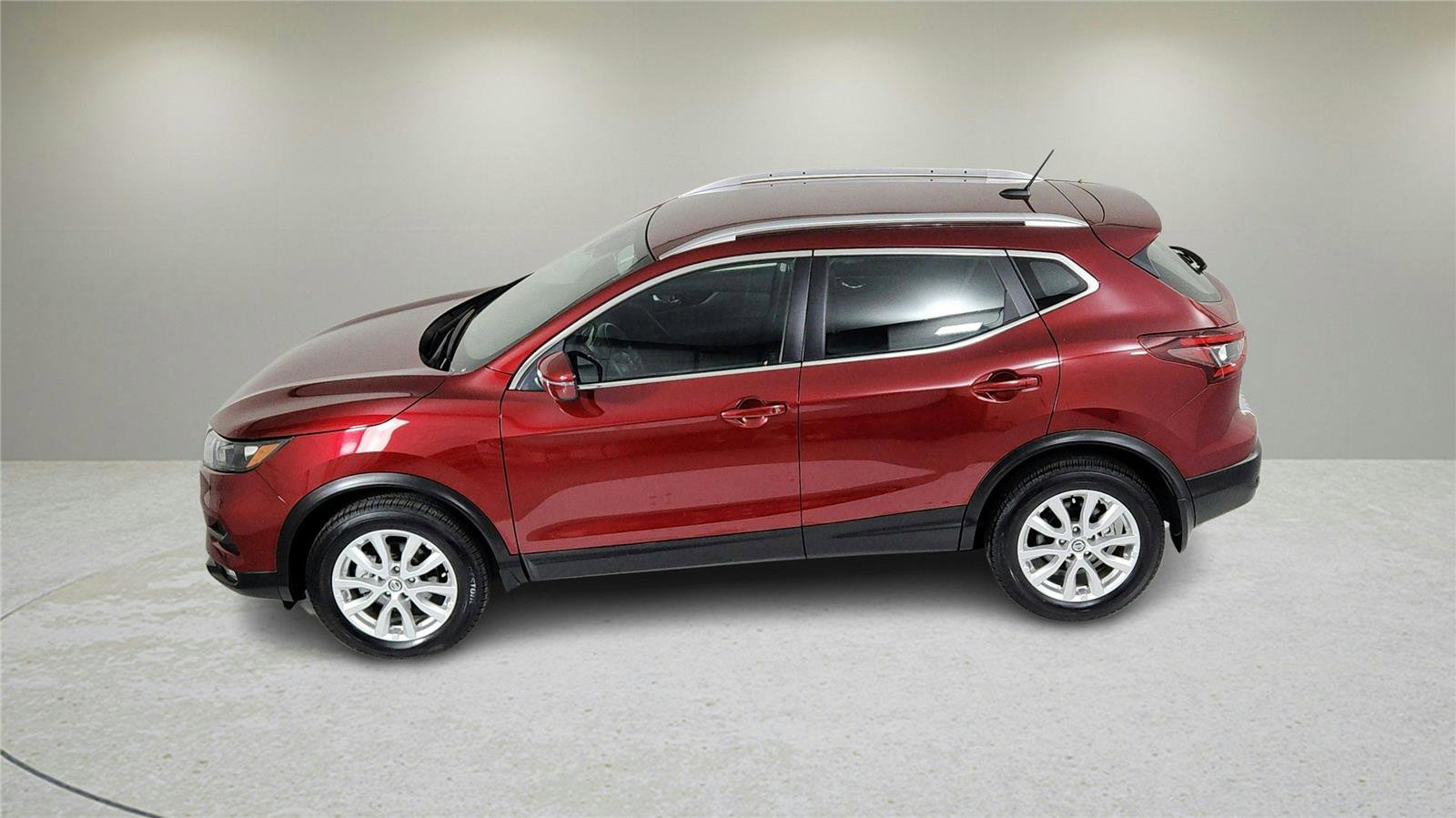 Used 2022 Nissan Rogue Sport SV image 22